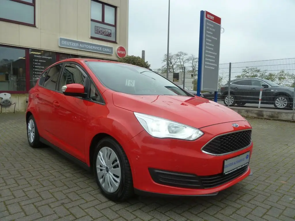 Photo 1 : Ford C-max 2016 Petrol