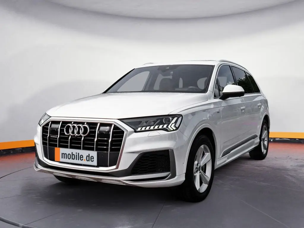 Photo 1 : Audi Q7 2021 Hybride