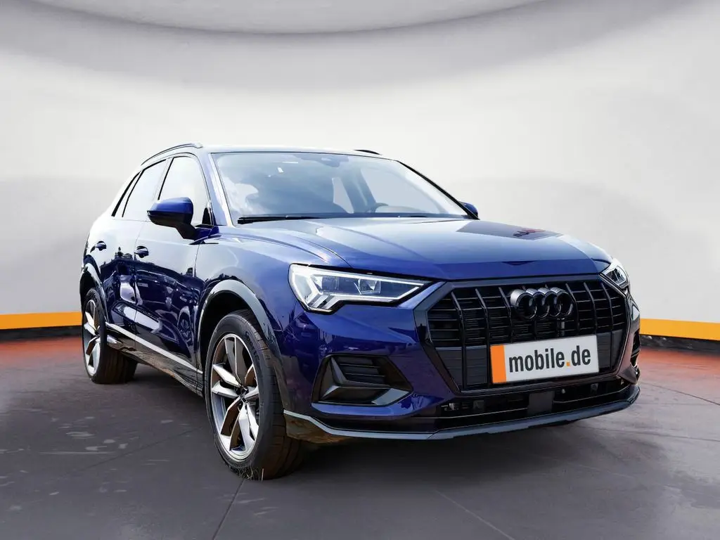 Photo 1 : Audi Q3 2024 Essence