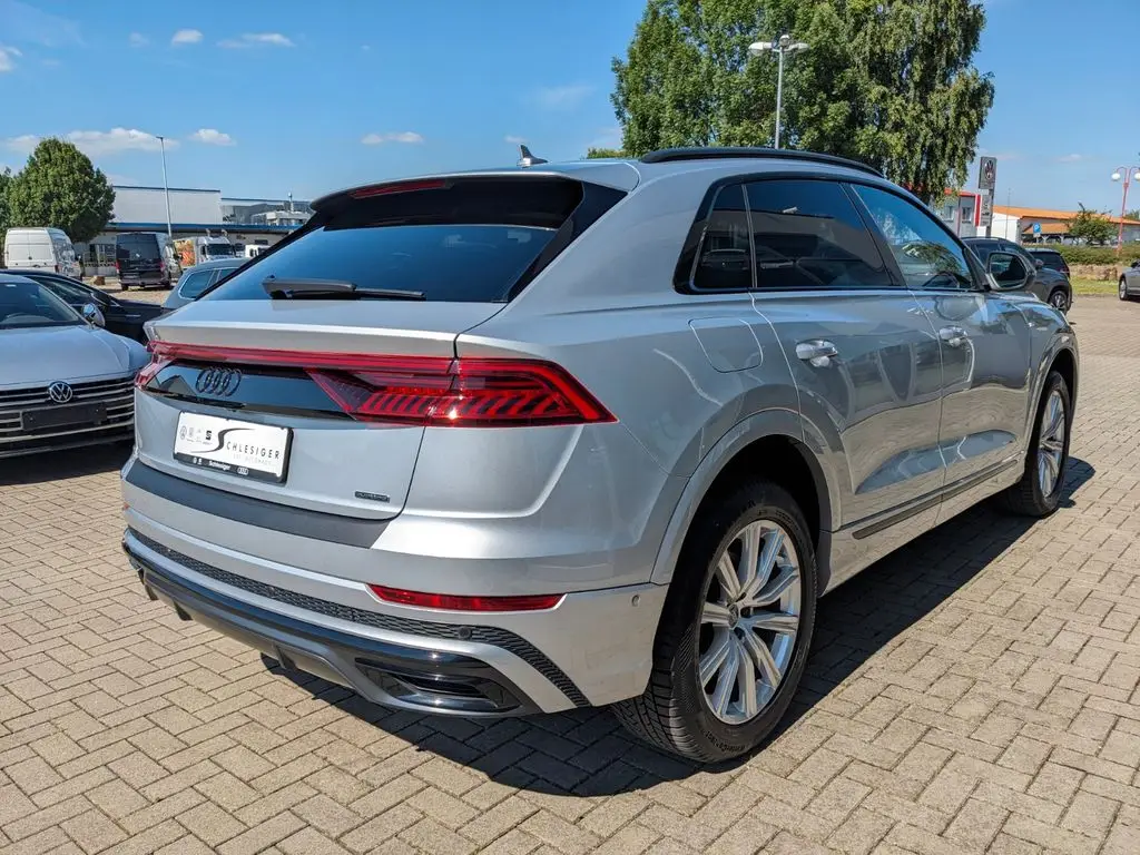 Photo 1 : Audi Q8 2022 Diesel