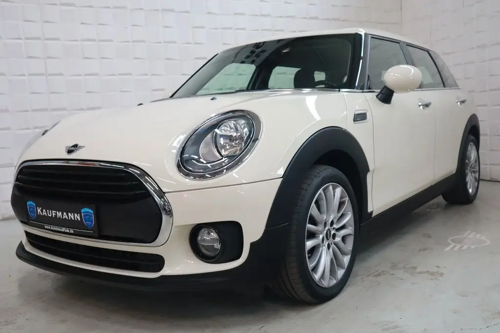 Photo 1 : Mini One 2018 Petrol