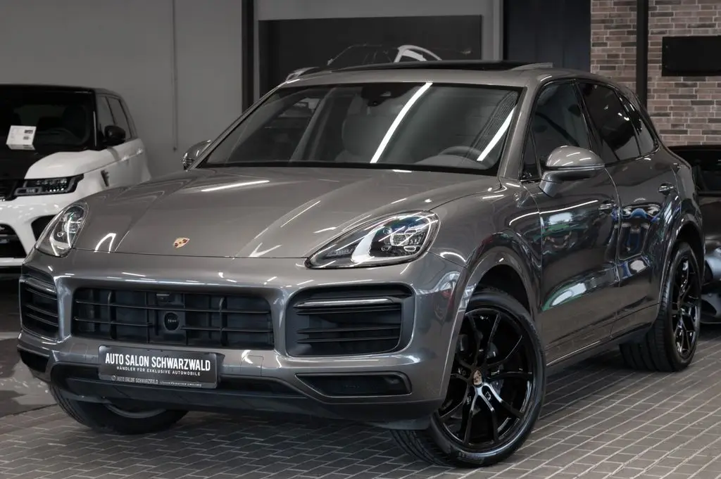 Photo 1 : Porsche Cayenne 2019 Petrol