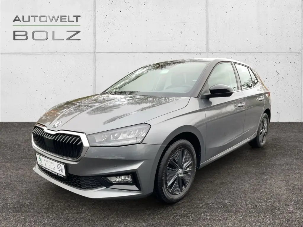 Photo 1 : Skoda Fabia 2022 Petrol