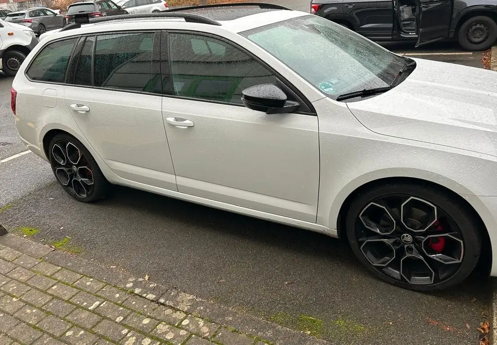 Photo 1 : Skoda Octavia 2020 Diesel