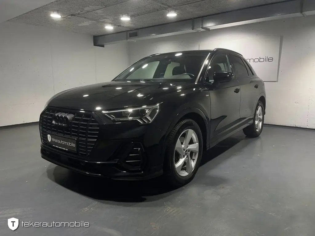 Photo 1 : Audi Q3 2021 Diesel