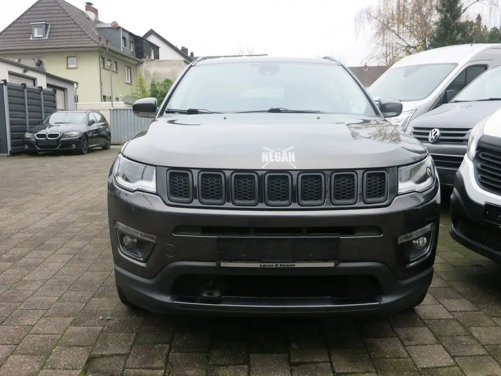 Photo 1 : Jeep Compass 2019 Petrol