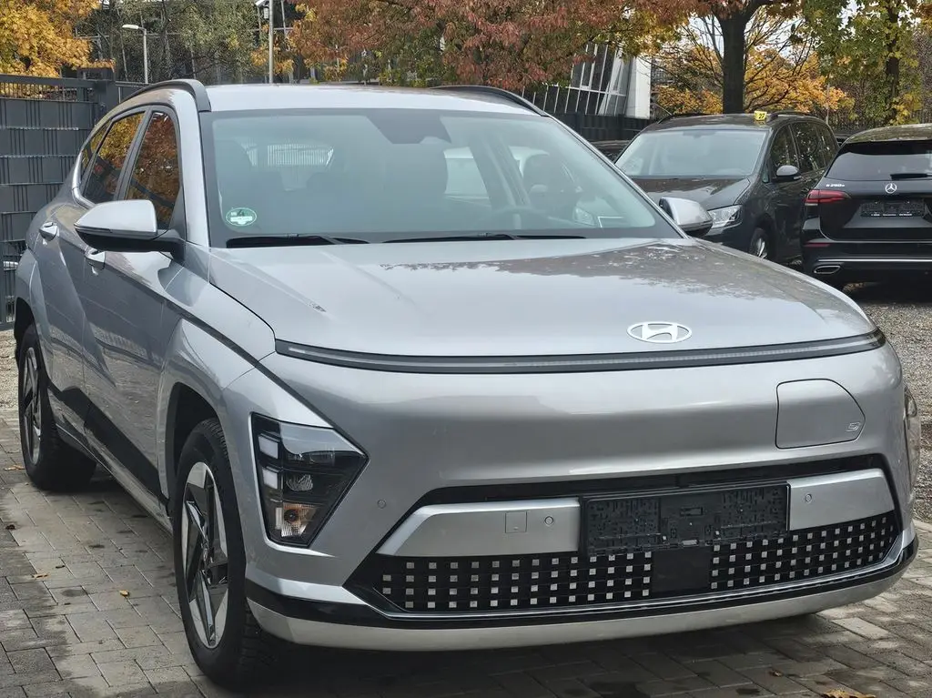 Photo 1 : Hyundai Kona 2024 Non renseigné