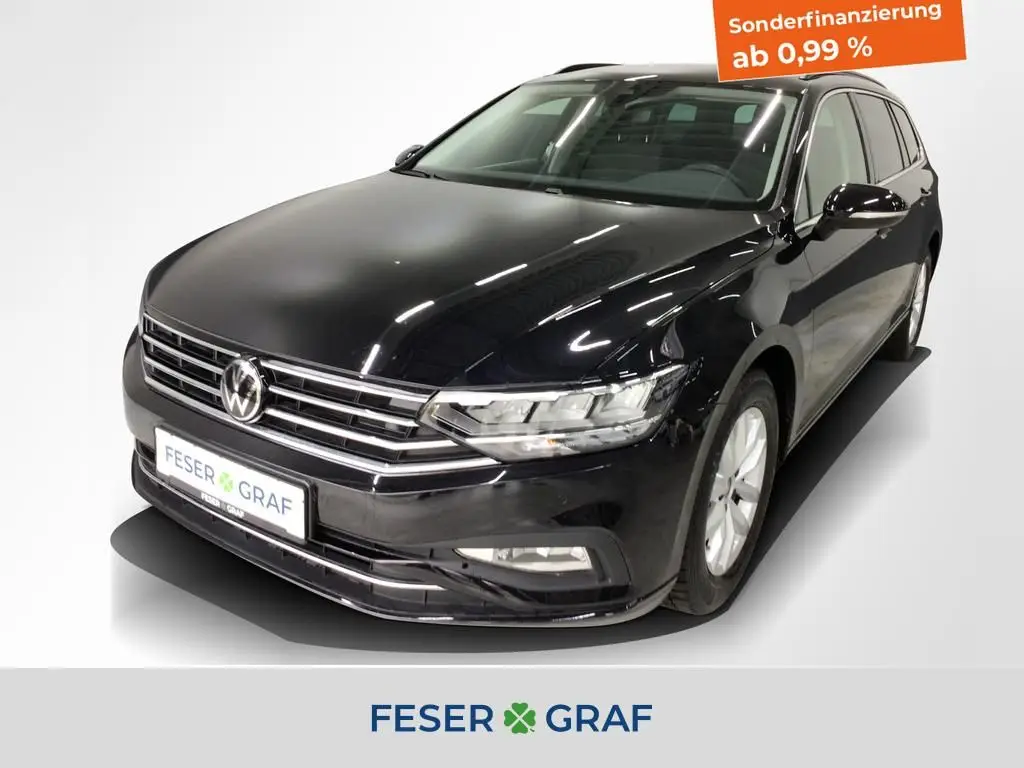 Photo 1 : Volkswagen Passat 2024 Petrol