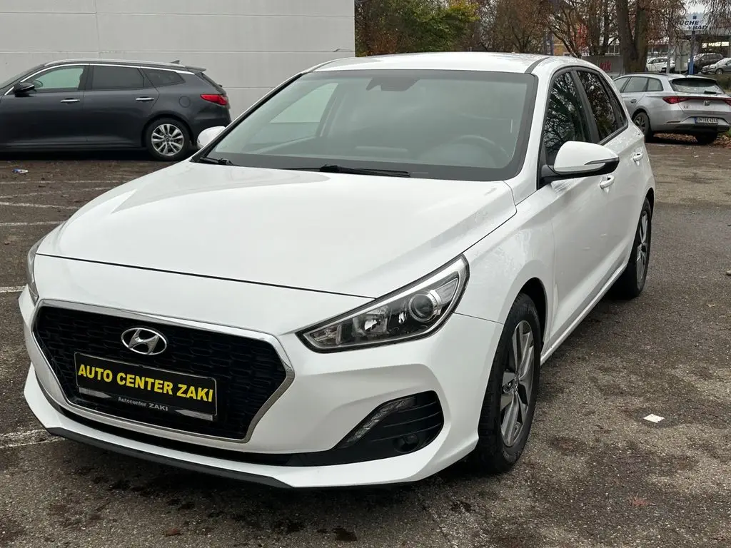 Photo 1 : Hyundai I30 2020 Petrol