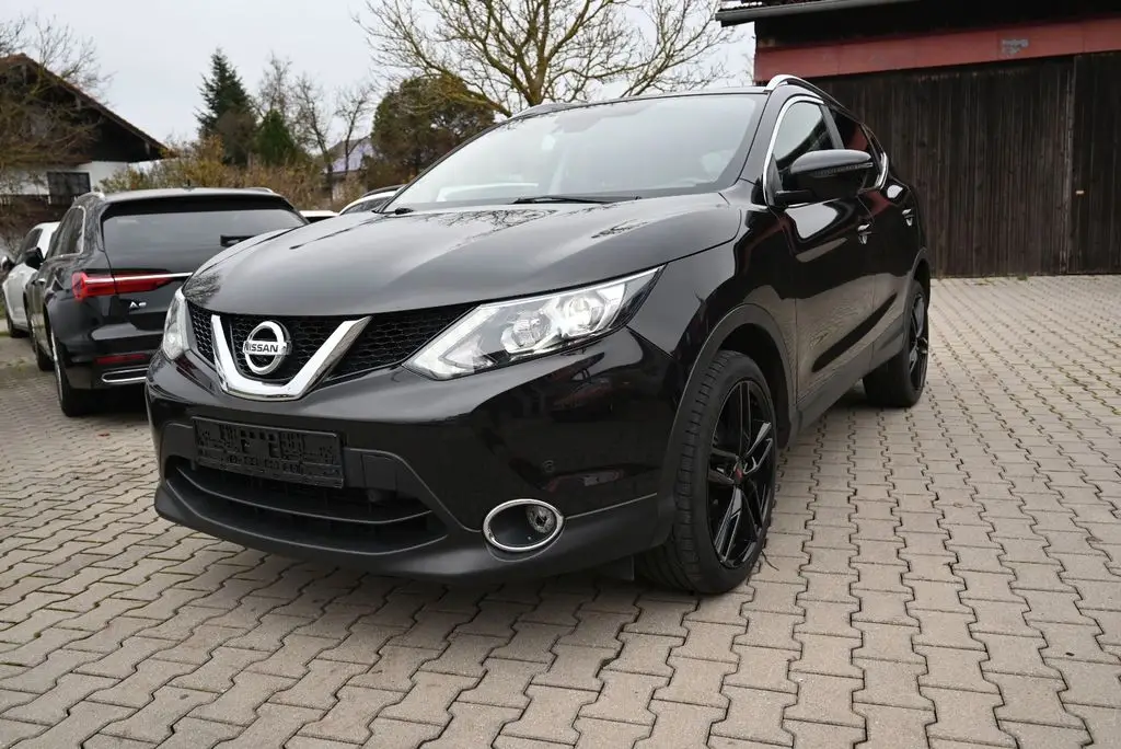 Photo 1 : Nissan Qashqai 2016 Petrol