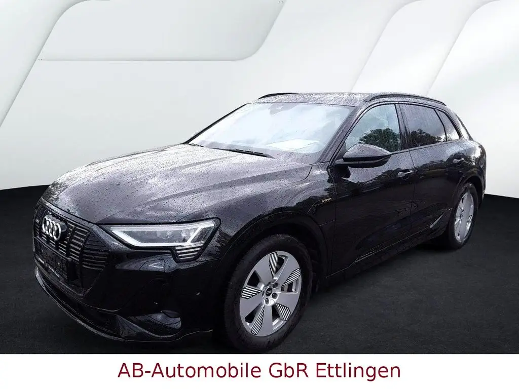 Photo 1 : Audi E-tron 2021 Not specified