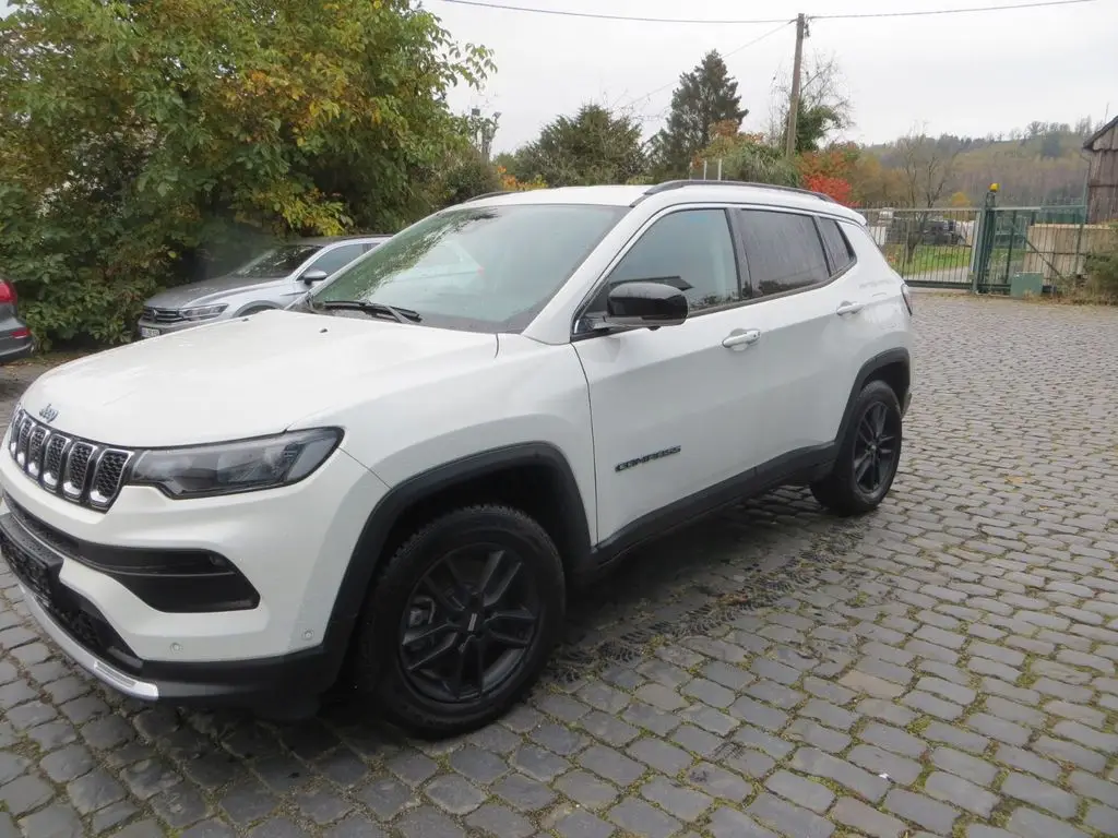 Photo 1 : Jeep Compass 2022 Hybrid