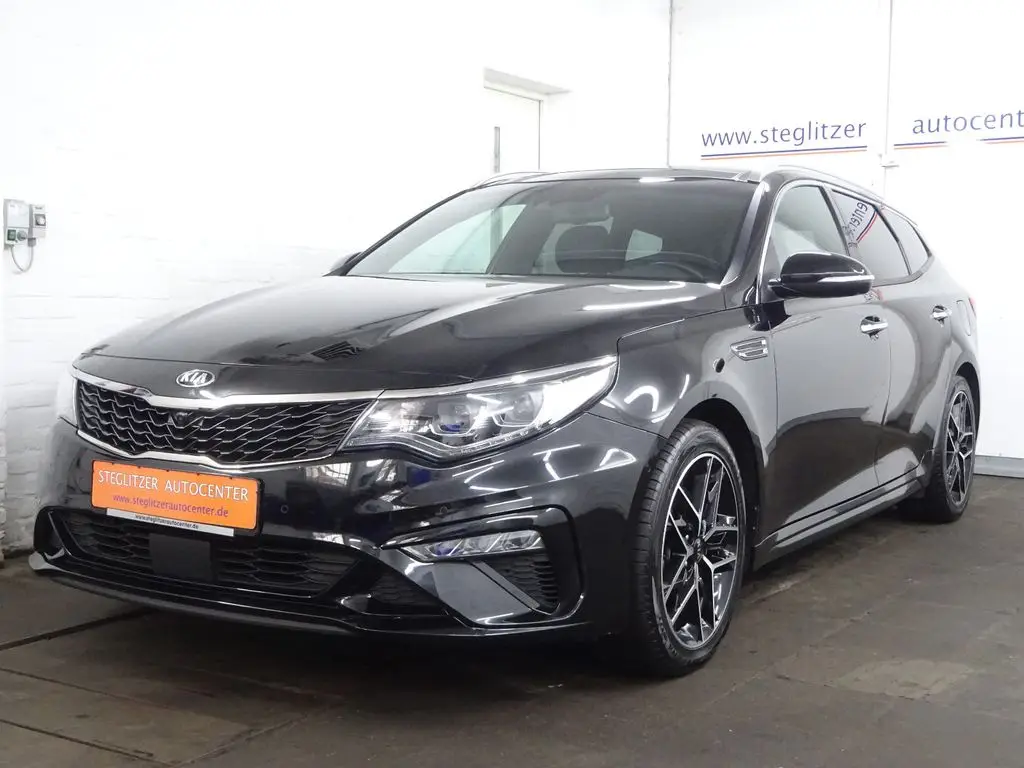 Photo 1 : Kia Optima 2019 Petrol