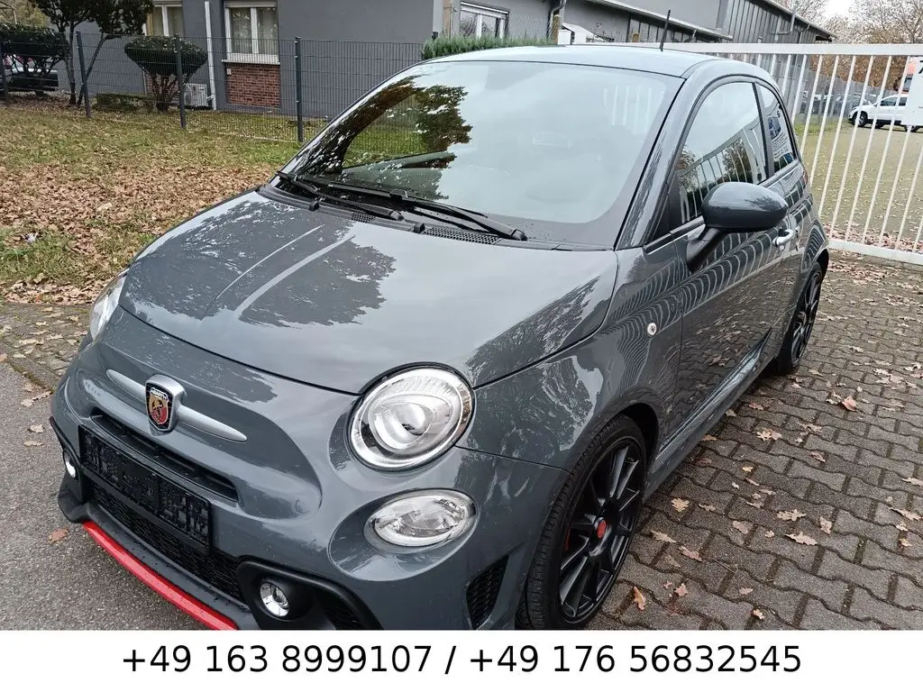 Photo 1 : Abarth 695 2017 Petrol