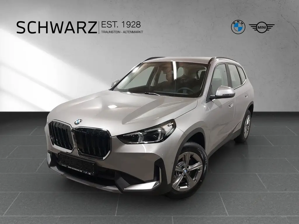 Photo 1 : Bmw X1 2024 Essence