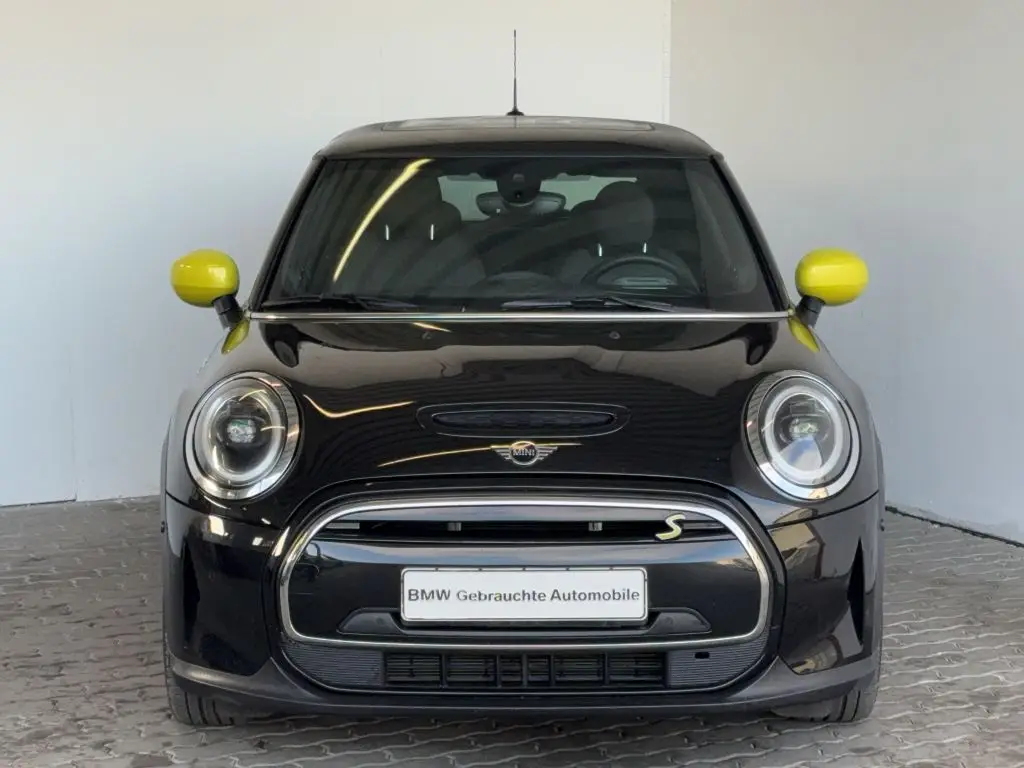 Photo 1 : Mini Cooper 2022 Non renseigné