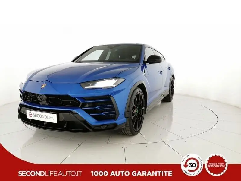 Photo 1 : Lamborghini Urus 2021 Essence