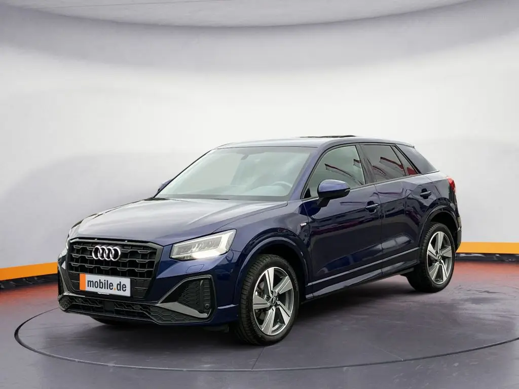 Photo 1 : Audi Q2 2021 Petrol