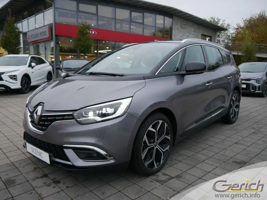 Photo 1 : Renault Grand Scenic 2023 Essence