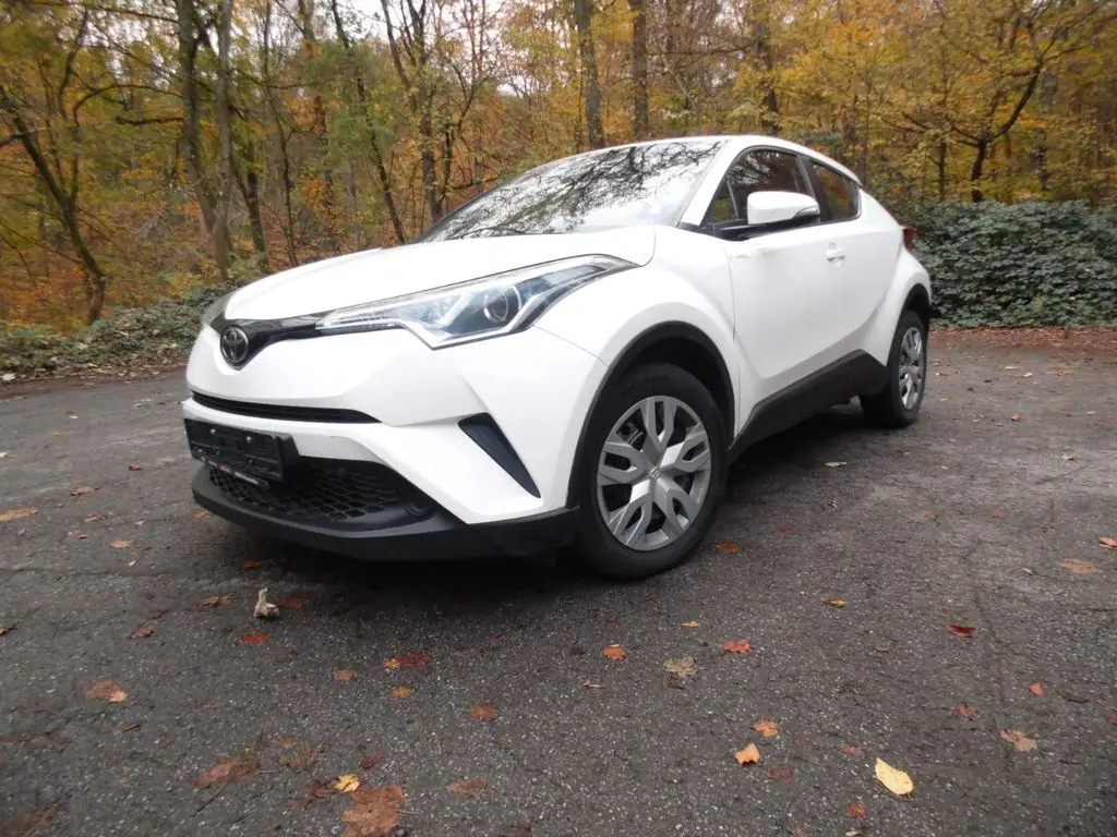 Photo 1 : Toyota C-hr 2017 Essence