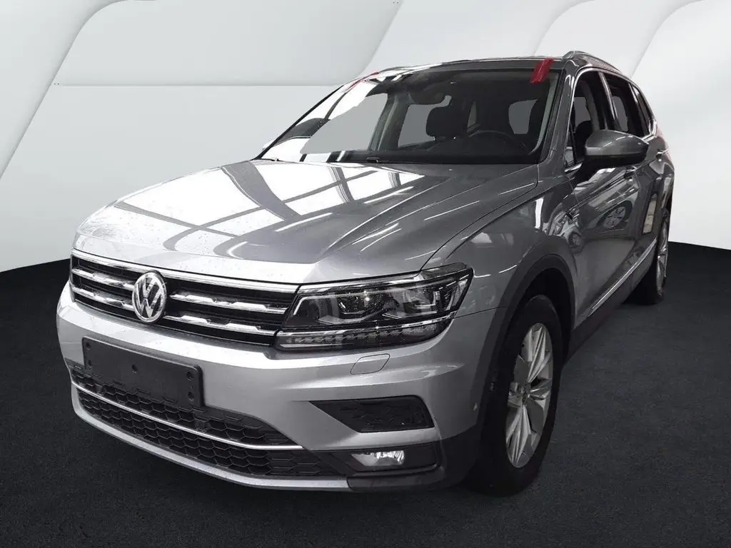 Photo 1 : Volkswagen Tiguan 2021 Diesel