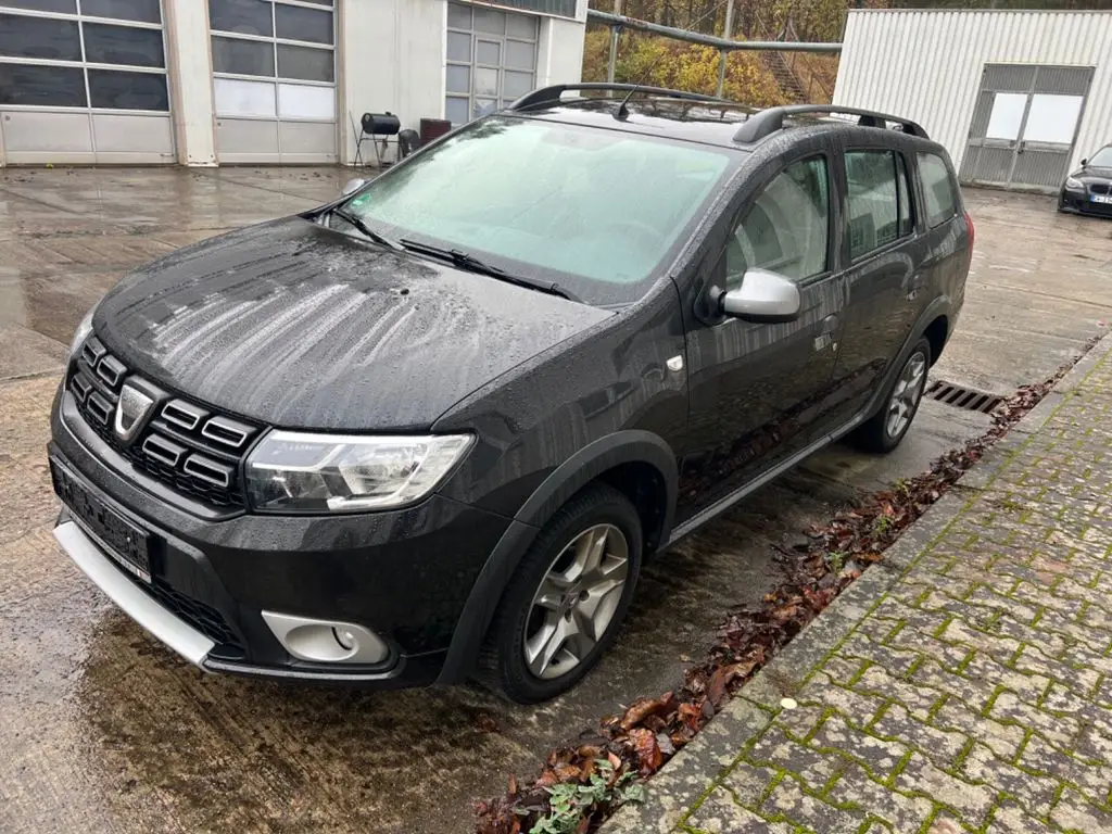 Photo 1 : Dacia Logan 2020 Petrol