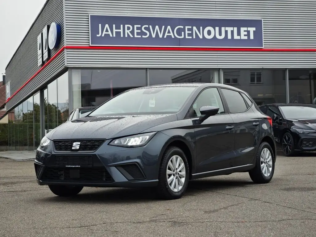 Photo 1 : Seat Ibiza 2024 Petrol