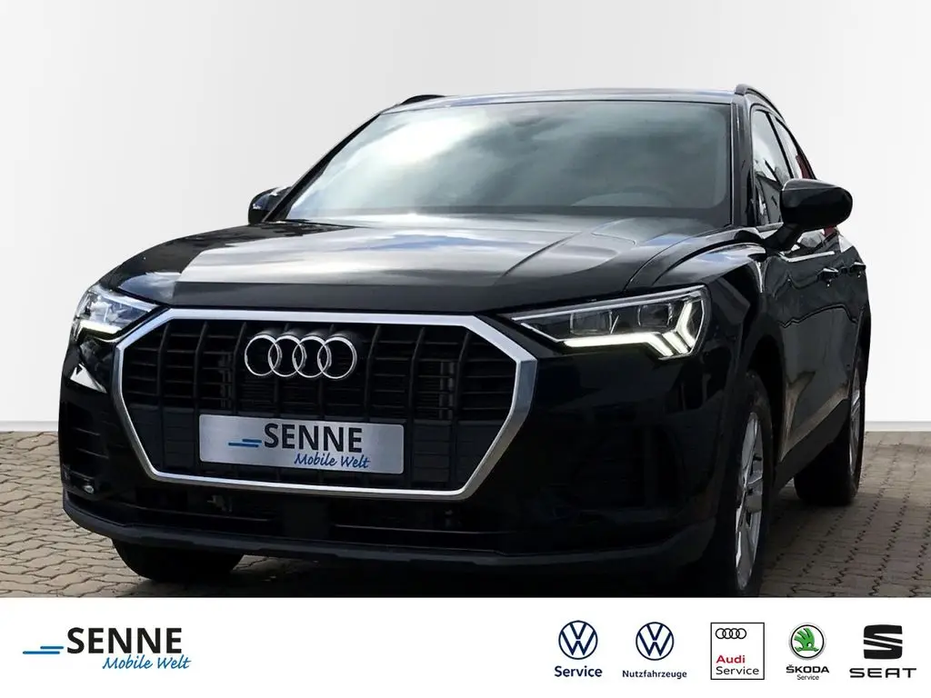 Photo 1 : Audi Q3 2024 Essence