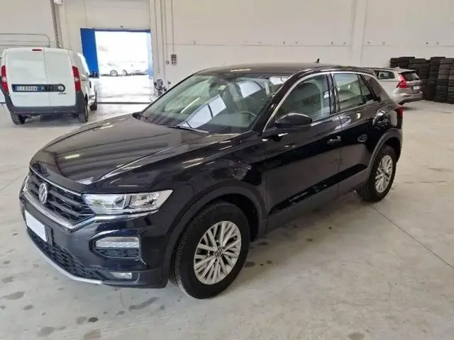 Photo 1 : Volkswagen T-roc 2021 Essence