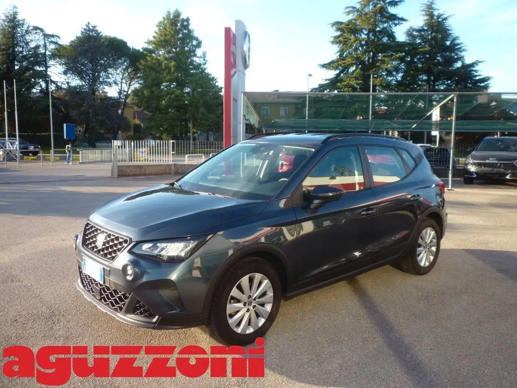 Photo 1 : Seat Arona 2022 Petrol