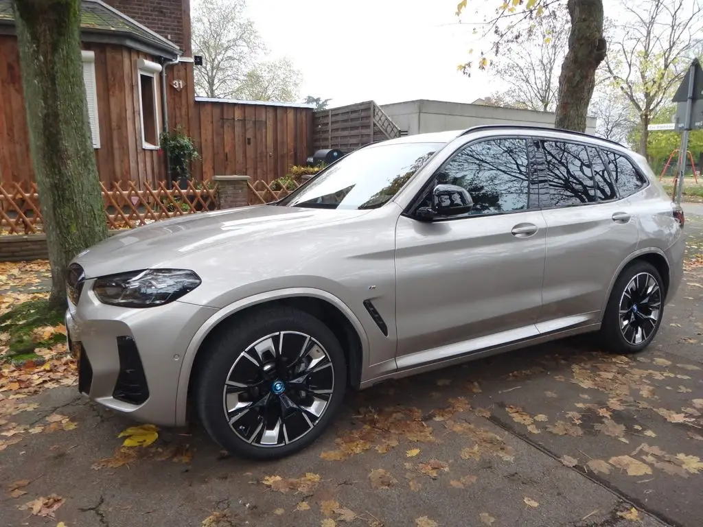 Photo 1 : Bmw Ix3 2023 Non renseigné