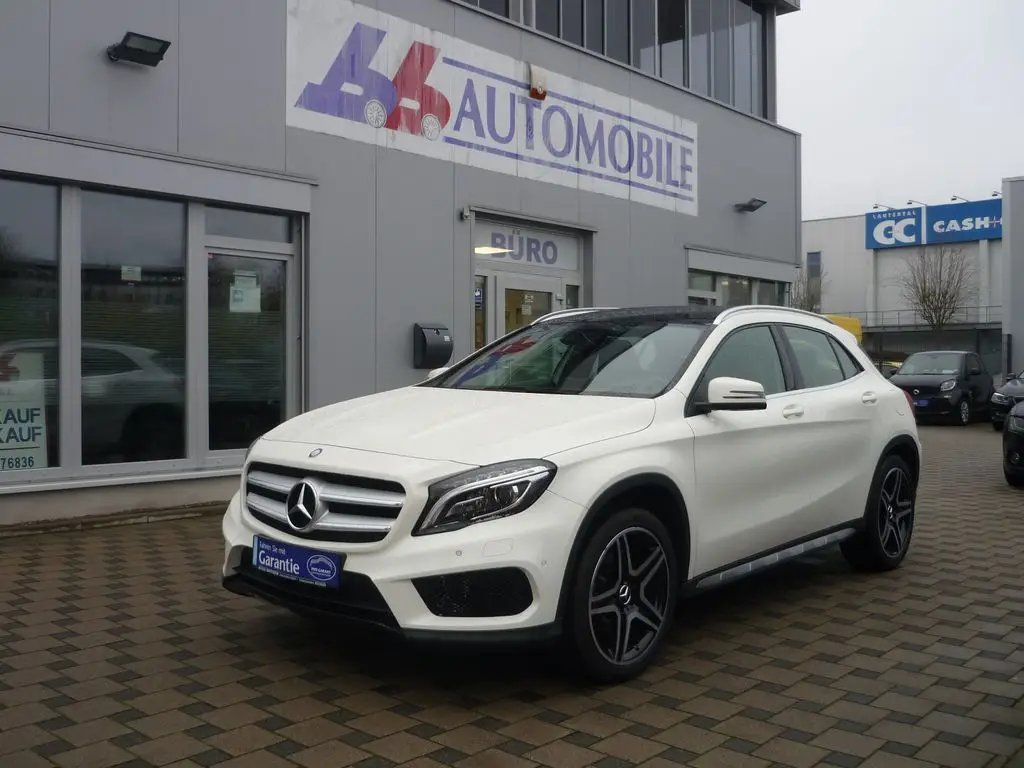 Photo 1 : Mercedes-benz Classe Gla 2016 Petrol