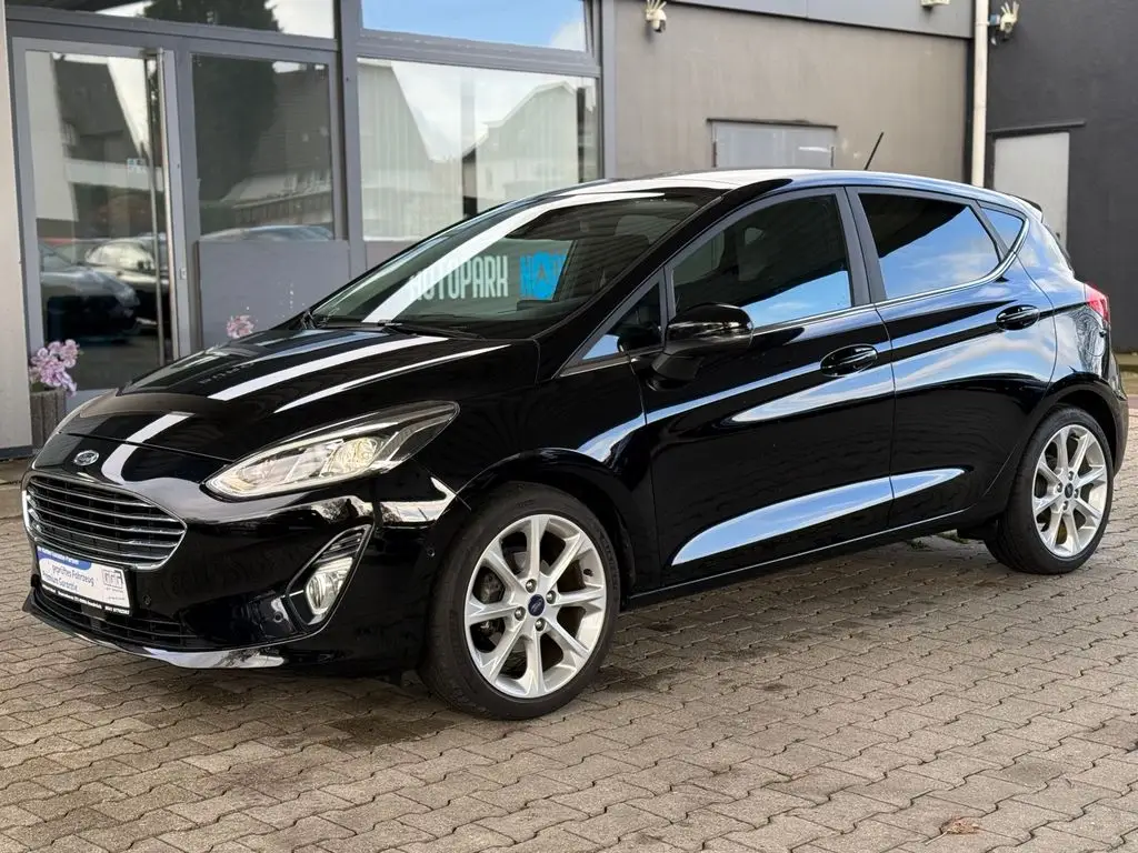 Photo 1 : Ford Fiesta 2018 Petrol