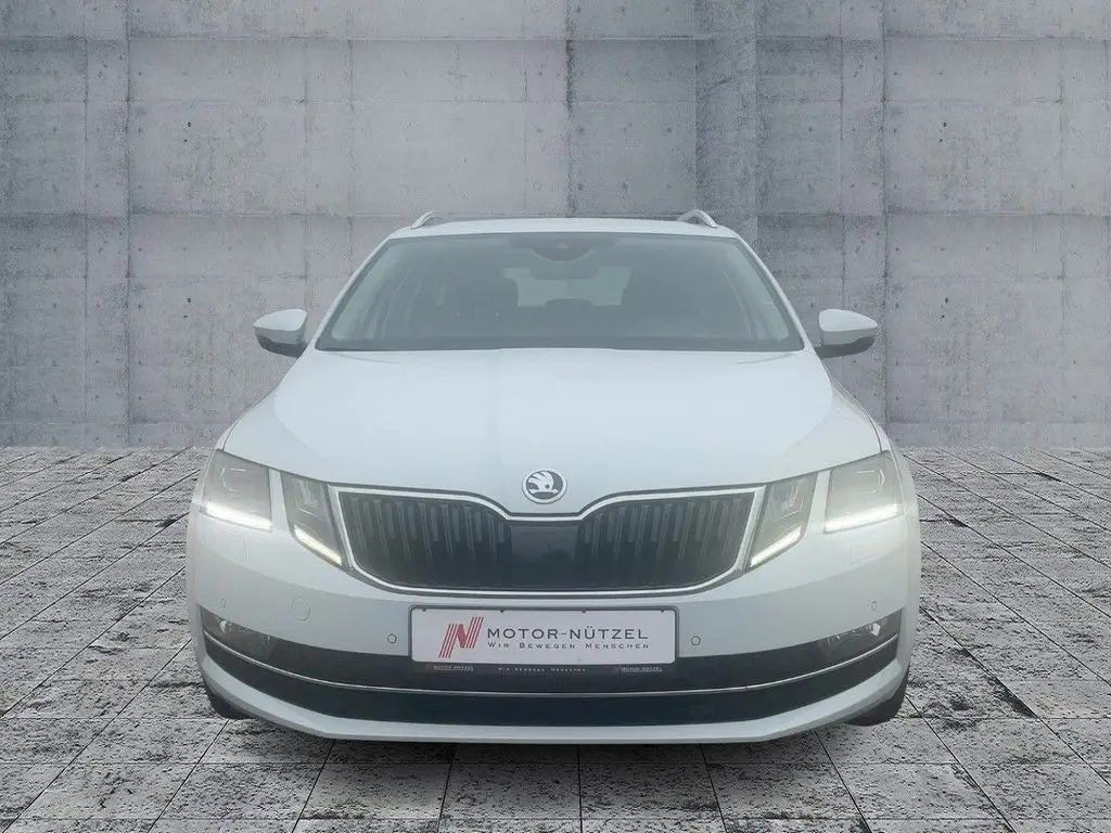 Photo 1 : Skoda Octavia 2019 Diesel