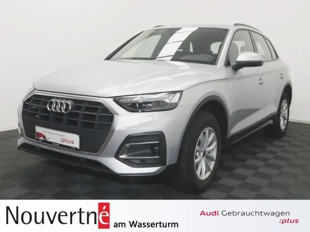 Photo 1 : Audi Q5 2021 Petrol