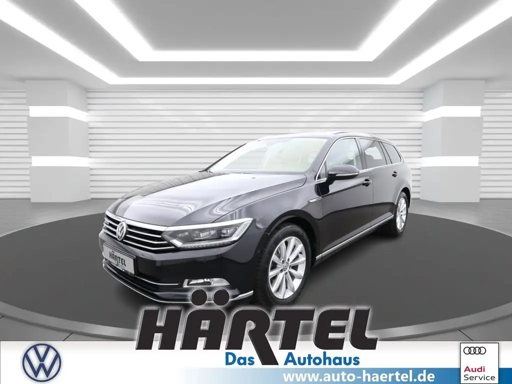 Photo 1 : Volkswagen Passat 2018 Diesel