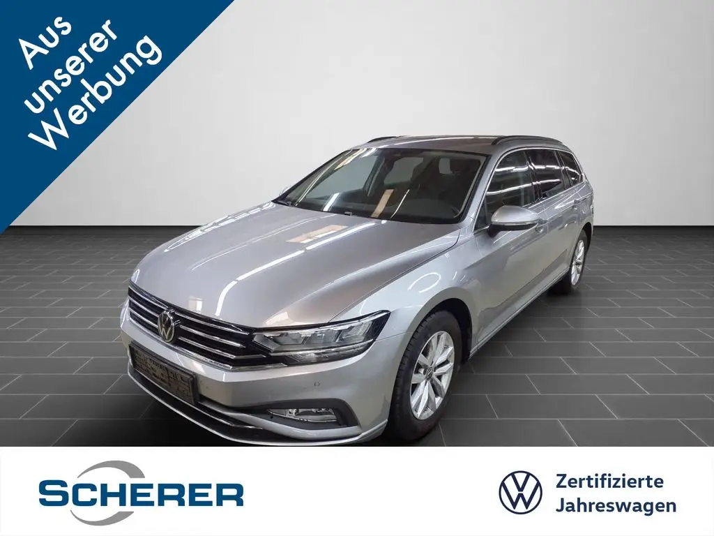 Photo 1 : Volkswagen Passat 2024 Petrol