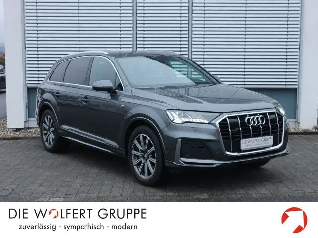 Photo 1 : Audi Q7 2020 Hybrid