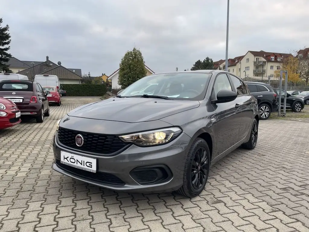 Photo 1 : Fiat Tipo 2020 Essence