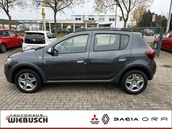 Photo 1 : Dacia Sandero 2019 Petrol