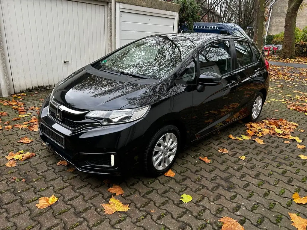 Photo 1 : Honda Jazz 2018 Petrol