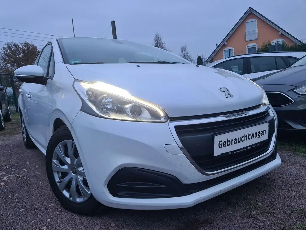 Photo 1 : Peugeot 208 2019 Diesel