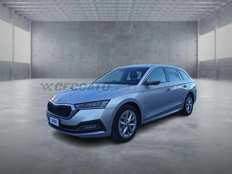 Photo 1 : Skoda Octavia 2023 Diesel