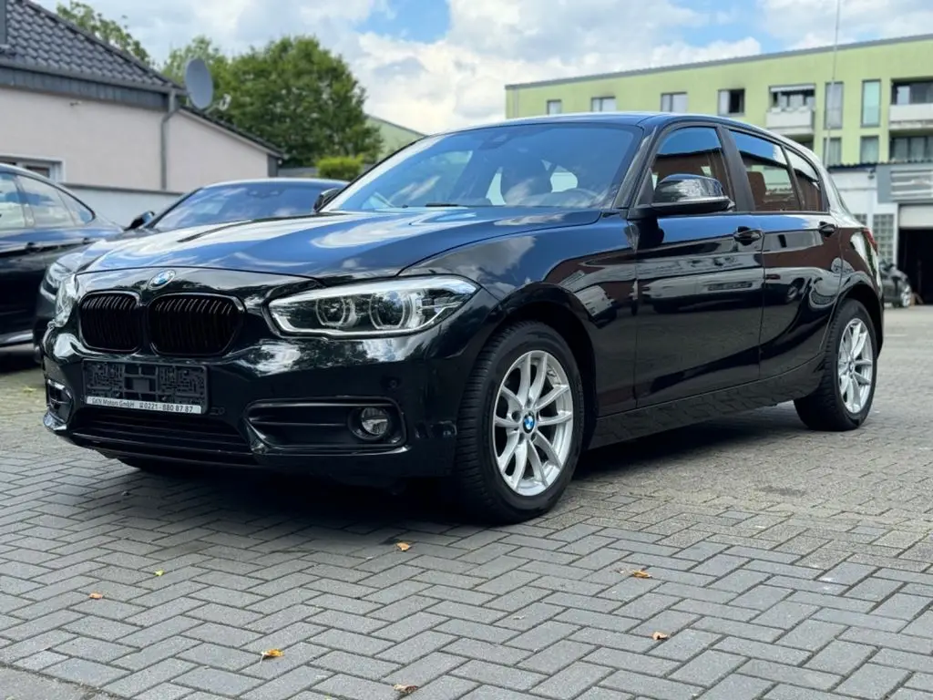 Photo 1 : Bmw Serie 1 2019 Diesel