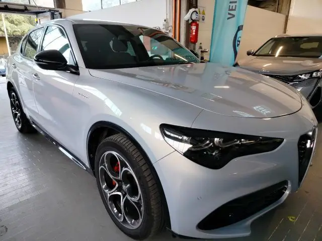 Photo 1 : Alfa Romeo Stelvio 2024 Diesel