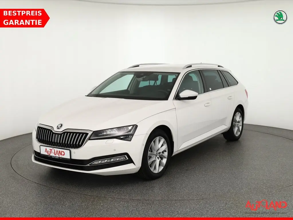 Photo 1 : Skoda Superb 2019 Petrol