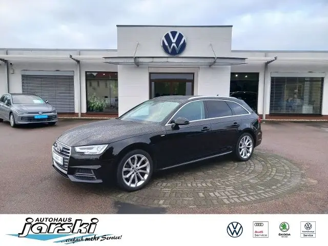 Photo 1 : Audi A4 2016 Petrol