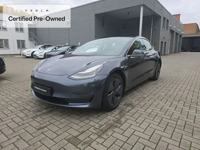 Photo 1 : Tesla Model 3 2020 Not specified