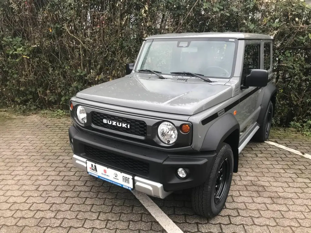 Photo 1 : Suzuki Jimny 2024 Essence