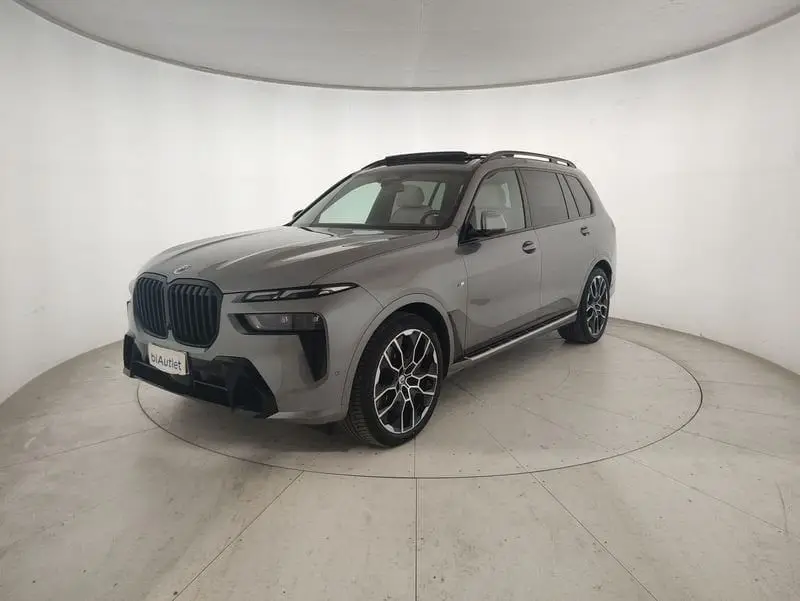 Photo 1 : Bmw X7 2023 Hybride